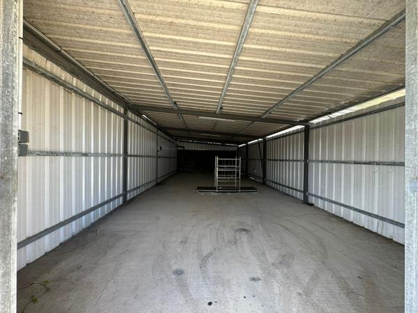 Depot 100 m²