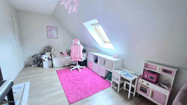 Maison familiale, clés en main à Sandillon.