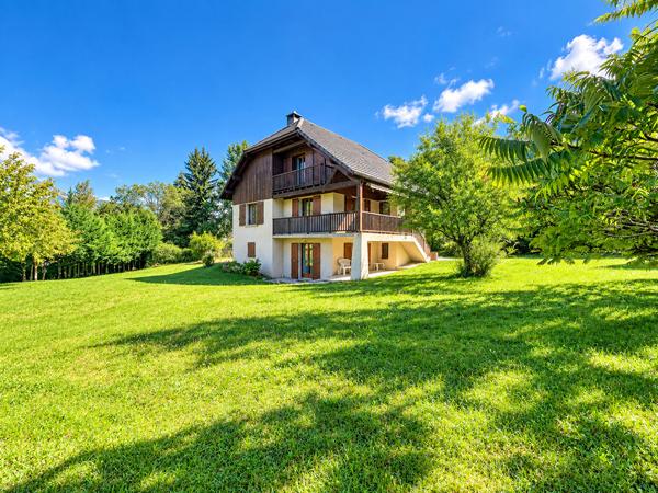 Maison 8 pièces 145 m2