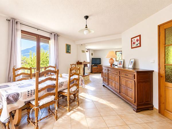 Maison 8 pièces 145 m2
