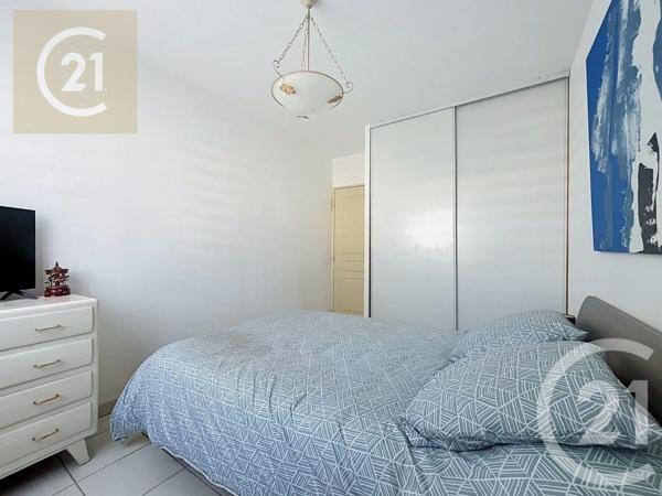 Appartement F3 à vendre  3 pièces - 70,55 m 2   BEZIERS  - 34