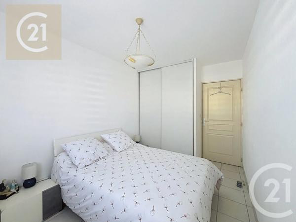 Appartement F3 à vendre  3 pièces - 70,55 m 2   BEZIERS  - 34