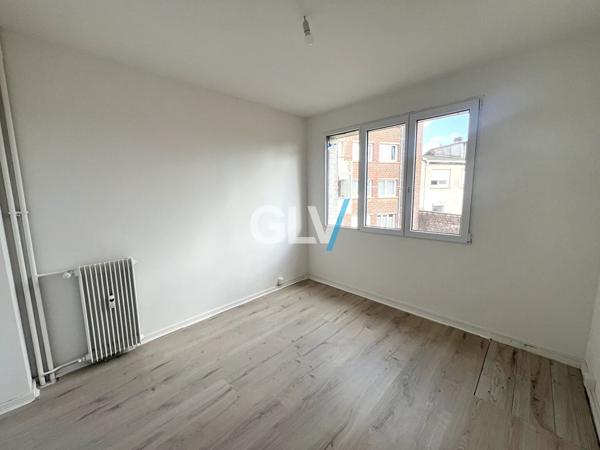 Appartement Type 4 Rénové + Cave , Faches thumesnil