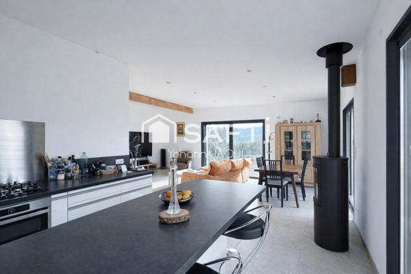 Maison de plain-pied récente – 138 m² utiles