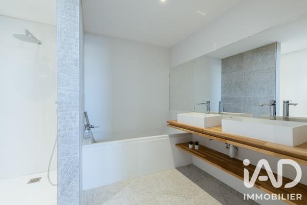 Maison à vendre 6 pièces 236 m² La Rochelle