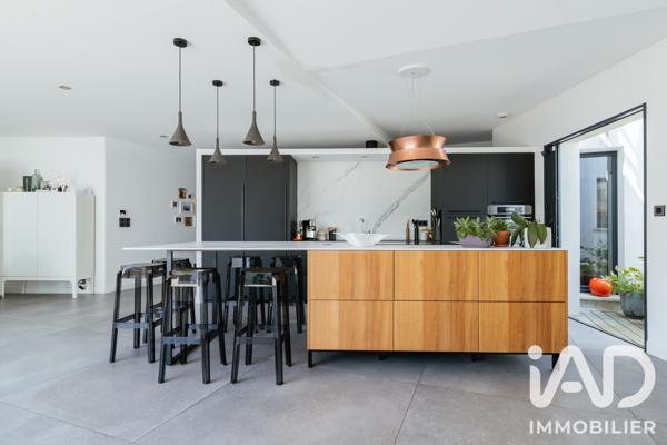 Maison à vendre 6 pièces 236 m² La Rochelle