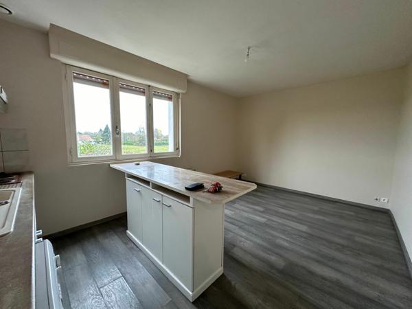 Immeuble à vendre    6 pièces •  Garlin