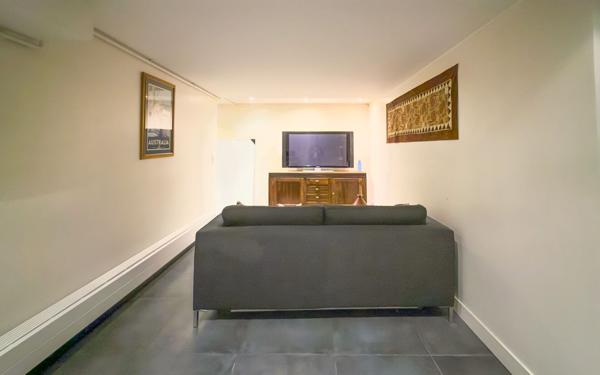 Maison à vendre    7 pièces •  Paris 13