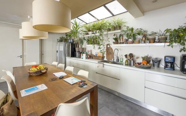 Maison à vendre    7 pièces •  Paris 13