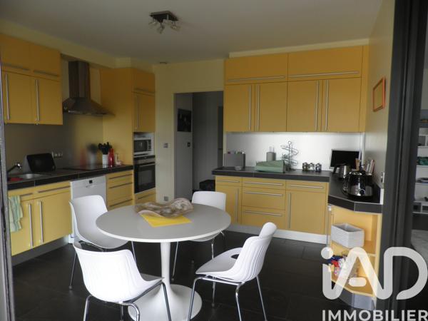 Maison à vendre 4 pièces 148 m² Saint-Laurent-les-Tours