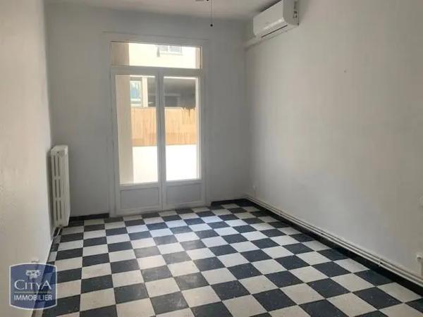 Appartement à louer 4 pièces 106.1m² Sète (34200)