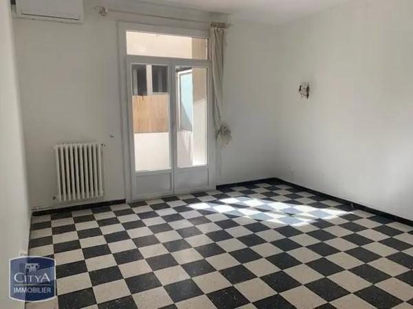 Appartement à louer 4 pièces 106.1m² Sète (34200)
