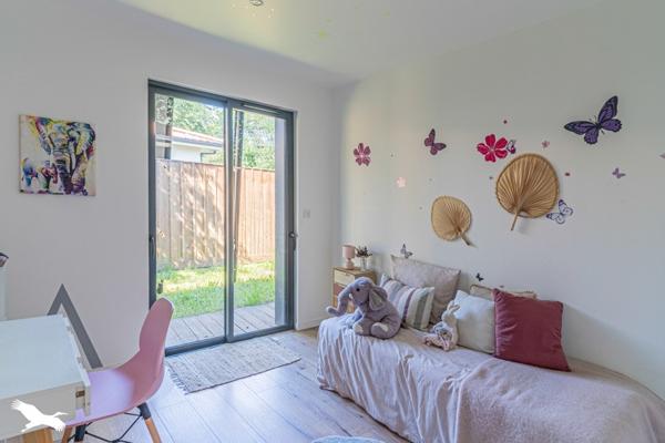 Maison à vendre 514 500 € Saint-Médard-en-Jalles 6 p 123 m² DPE A