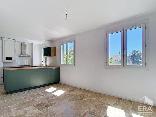 A VENDRE appartement  T3 à Marseille 13009 - Quartier Michelet