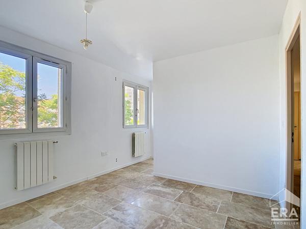 A VENDRE appartement  T3 à Marseille 13009 - Quartier Michelet