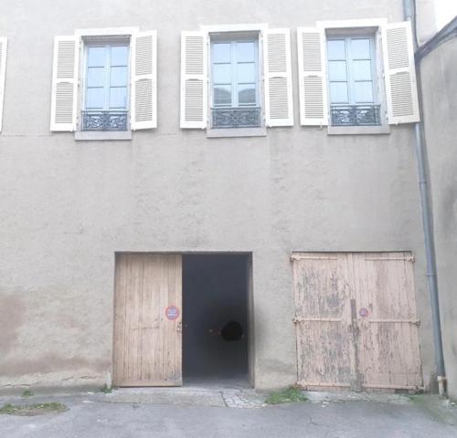 Parking / Box à louer à Valence (26000)