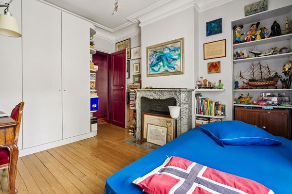 TERNES /COURCELLES - Charmant appartement de 87m2 - 2 chambres - Lumineux & Calme