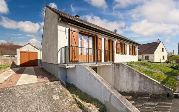 Maison à vendre    4 pièces •  Saran
