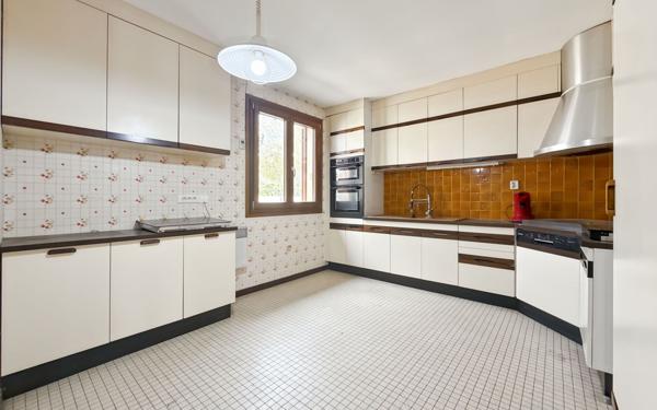 Maison à vendre    4 pièces •  Saran