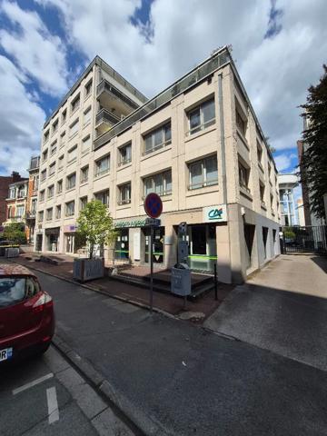 Local commercial à vendre 260m² La Madeleine (59110)
