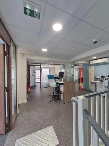 Local commercial à vendre 260m² La Madeleine (59110)