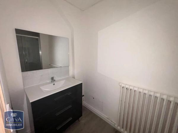 Appartement à louer 5 pièces 180.99m² Bergerac (24100)