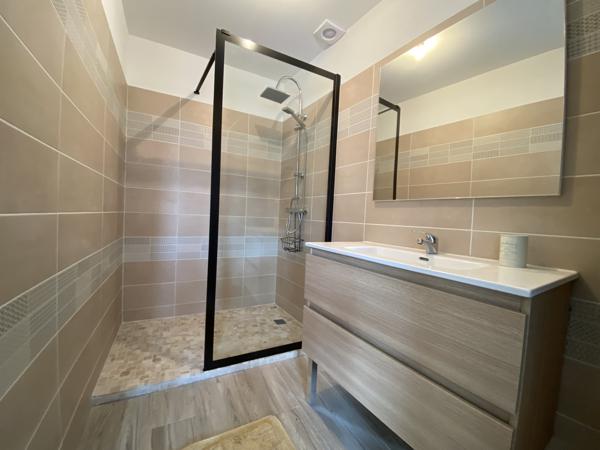 Maison 7 pièce(s) 3 chambre(s) 163 m²
