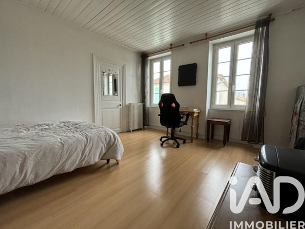 Maison à vendre 7 pièces 180 m² Aigrefeuille-d'Aunis