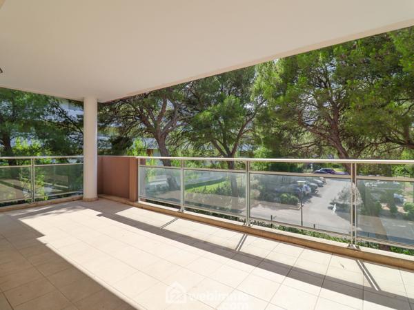 Appartement 87 m² à Marseille 13009