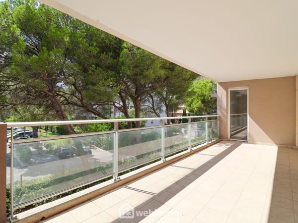 Appartement 87 m² à Marseille 13009