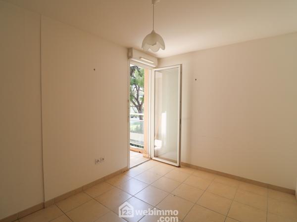 Appartement 87 m² à Marseille 13009