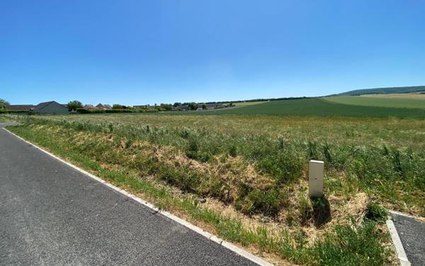 Terrain à vendre    Les Petites-Loges