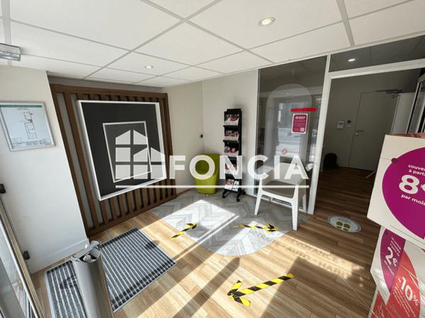 Location Local commercial 2 pièces 84 m² - BATIMENT A Rochefort Sur Mer 17300