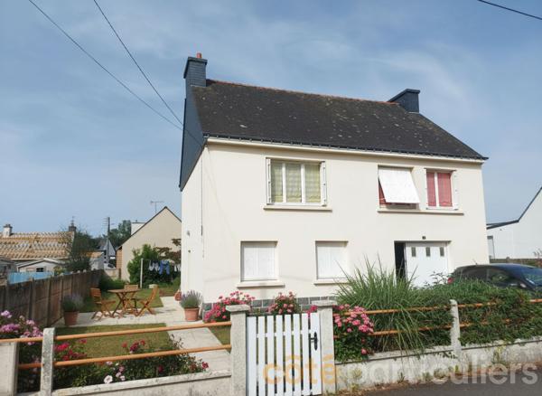 Vente
                Maison107 m² - 5 Pièces -
                    PLESCOP (56890)