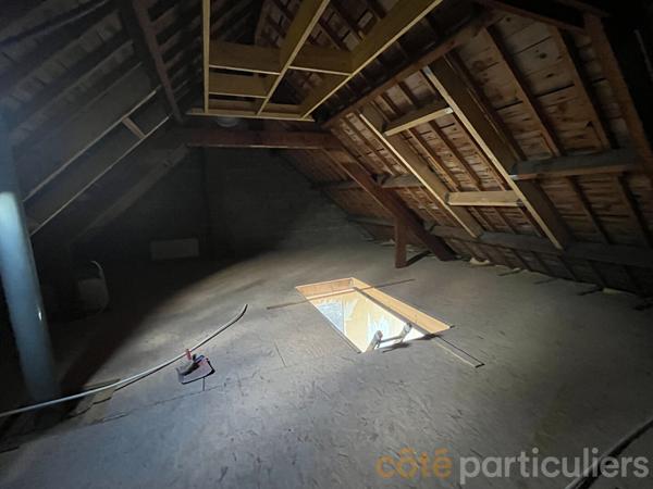 Vente
                Maison107 m² - 5 Pièces -
                    PLESCOP (56890)