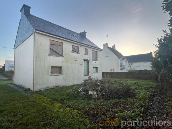 Vente
                Maison107 m² - 5 Pièces -
                    PLESCOP (56890)
