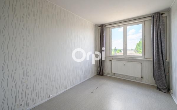 Appartement à vendre    3 pièces • 67 m2 Raismes