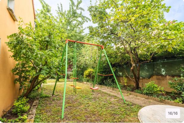 Maison
         7 pièces
        - 142 m² 694 000 € *