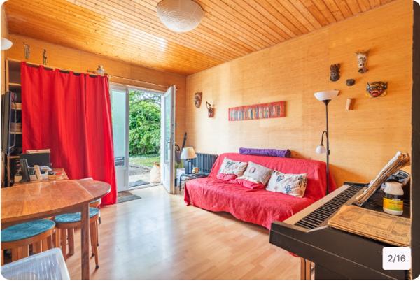 Maison
         7 pièces
        - 142 m² 694 000 € *