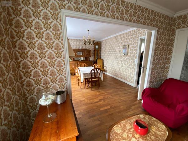 Maison à vendre à Mayenne en Mayenne (53100), ref : 53047/102