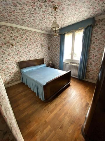 Maison à vendre à Mayenne en Mayenne (53100), ref : 53047/102