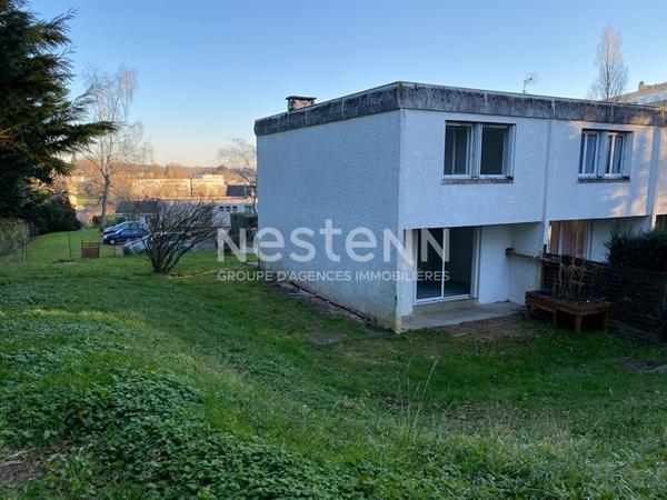 Maison mitoyenne Nontron, proche tous commerces et ecoles