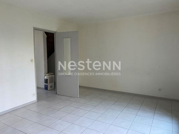 Maison mitoyenne Nontron, proche tous commerces et ecoles