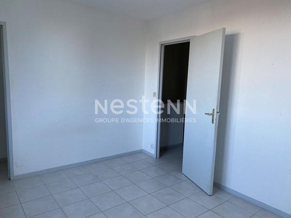 Maison mitoyenne Nontron, proche tous commerces et ecoles