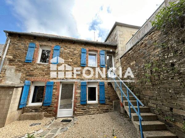 Location Appartement 2 pièces 26.8 m² - Angle du 2 rue du 73ème Territorial et 37 rue de Kerampont Lannion 22300