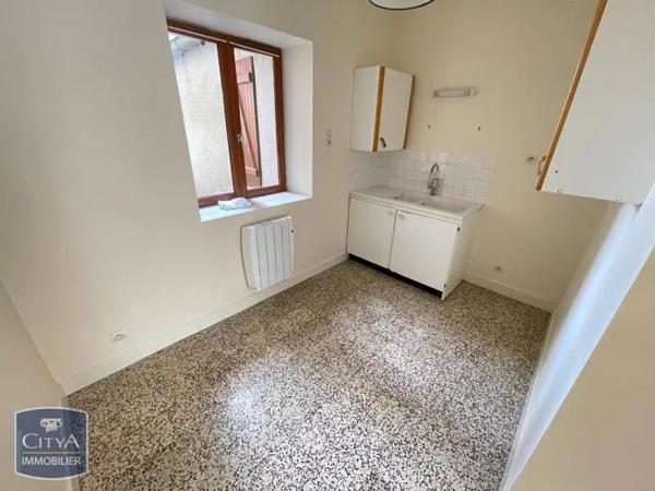 Appartement à louer 2 pièces 45m² Villebarou (41000)
