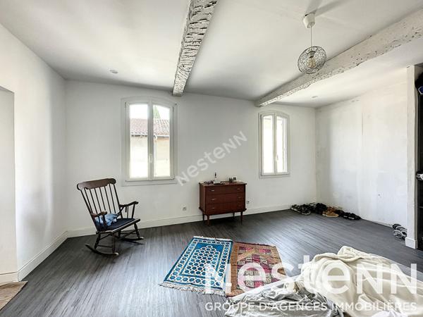 A vendre Maison en pierre 4 chambres avec jardin centre ville de Pavie