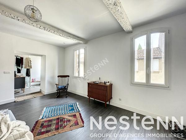 A vendre Maison en pierre 4 chambres avec jardin centre ville de Pavie
