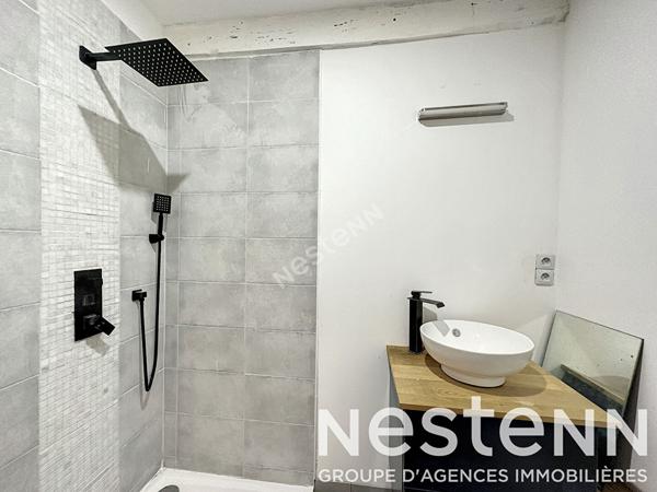 A vendre Maison en pierre 4 chambres avec jardin centre ville de Pavie