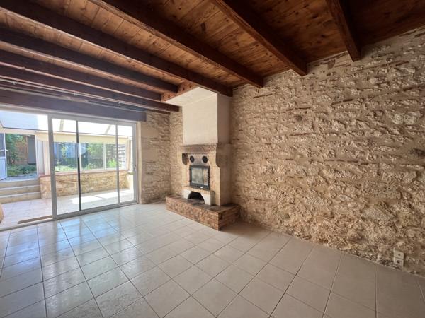 Maison à vendre à Sainte-Foy-la-Grande (33220) - Gironde